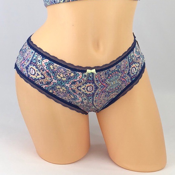 Victoria's Secret Other - ✅🆕😍 Victoria's Secret Hiphugger paisley panty